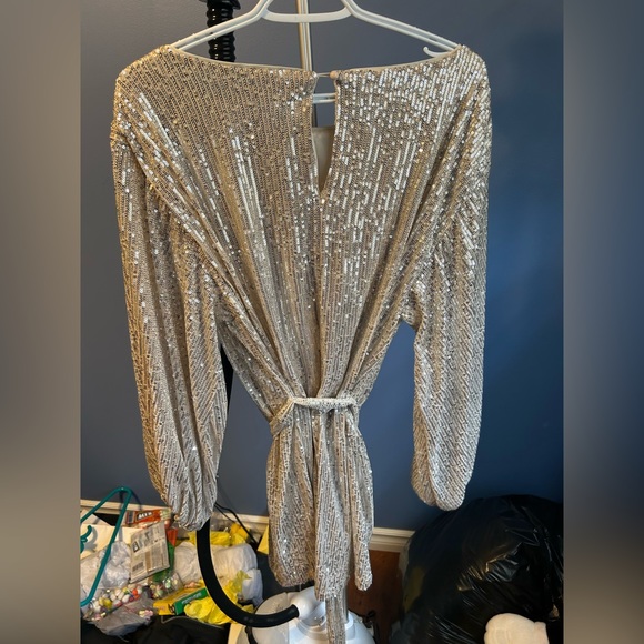 Worn once, like new - Picture 3 of 3